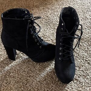 Forever Link Black Lace-Up Boots
